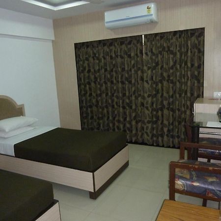 Hotel Balwas International Bombaim Exterior foto