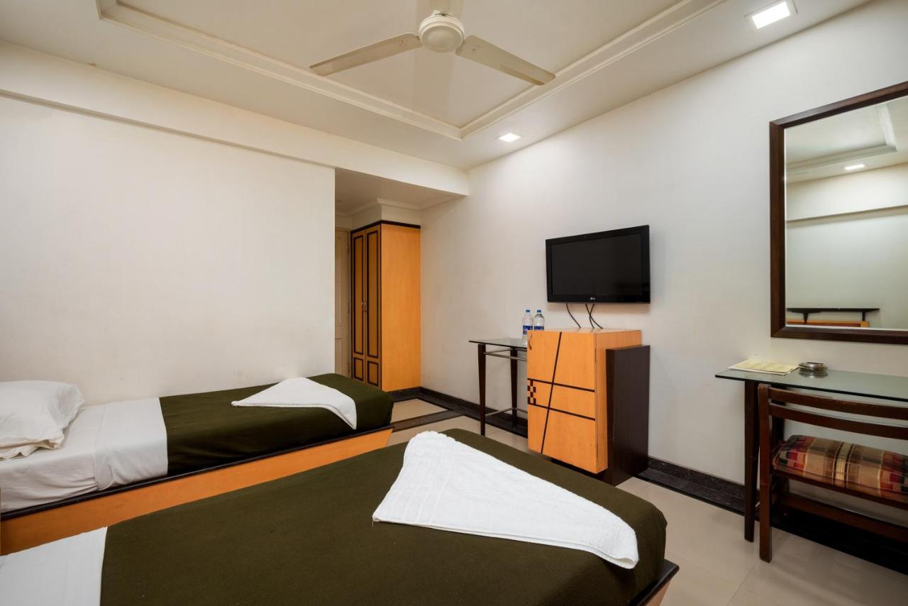 Hotel Balwas International Bombaim Exterior foto