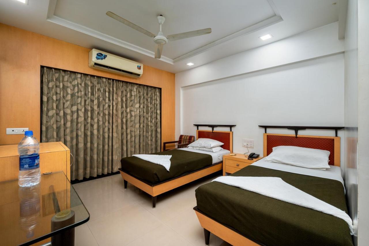 Hotel Balwas International Bombaim Exterior foto