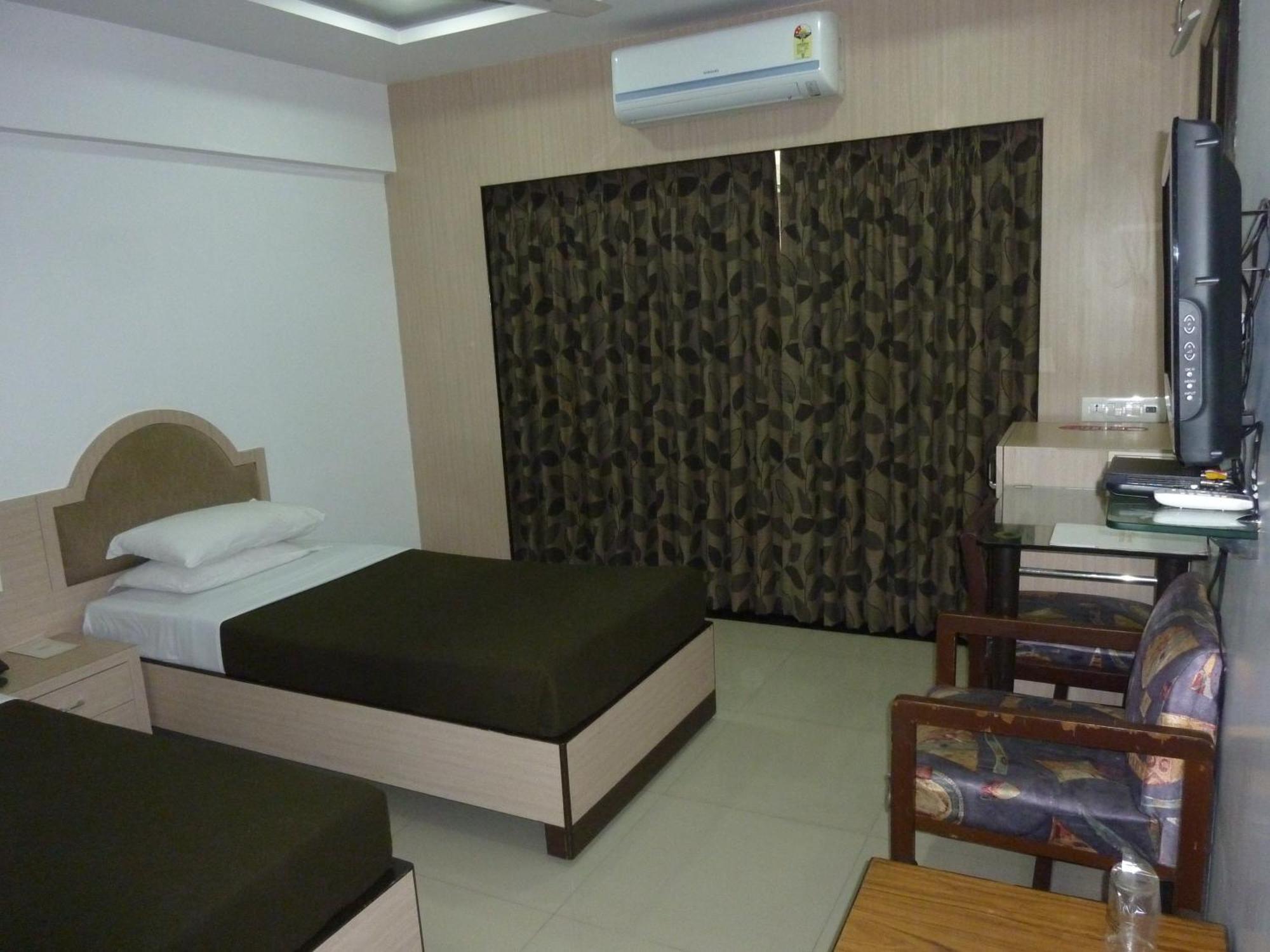 Hotel Balwas International Bombaim Exterior foto